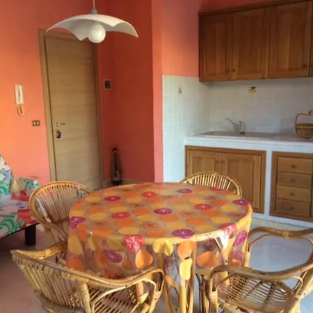 A Casa Di Silvia Apartment *